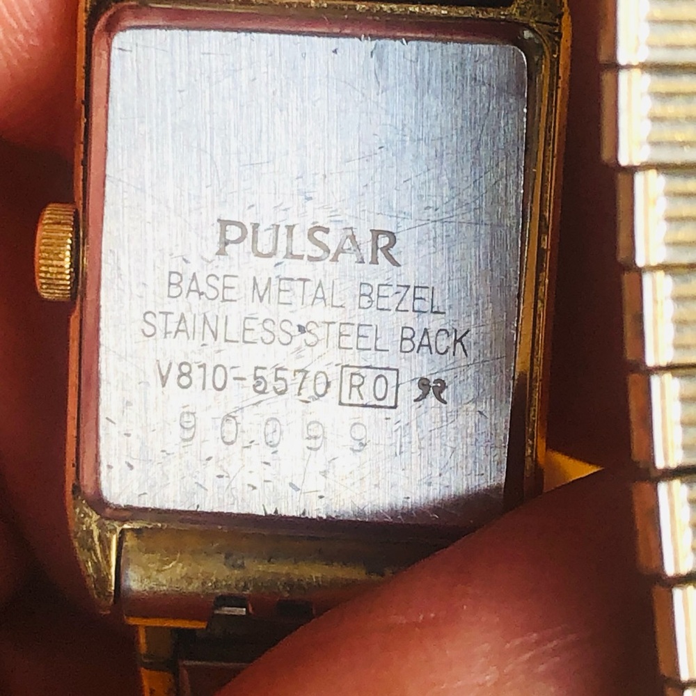 Pulsar Silver Rectangular Watch - Picture 5 of 5